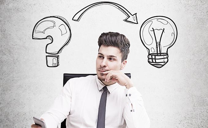 Intelligence and Critical Reasoning